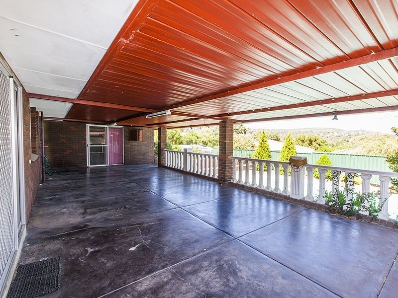 78 Blanchard Road, Swan View WA 6056