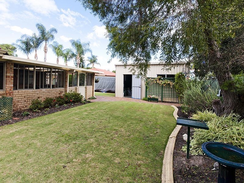 11 Bradley Way, High Wycombe WA 6057