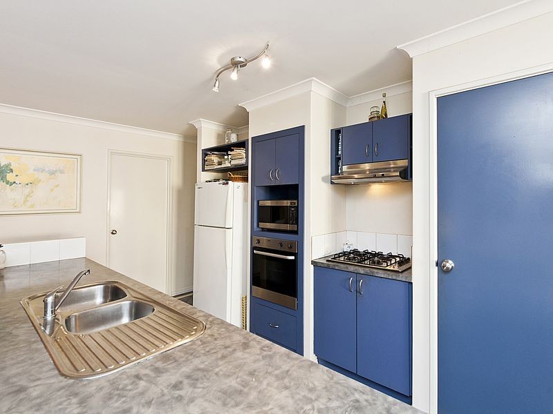 15 Jecks Street, Maida Vale WA 6057