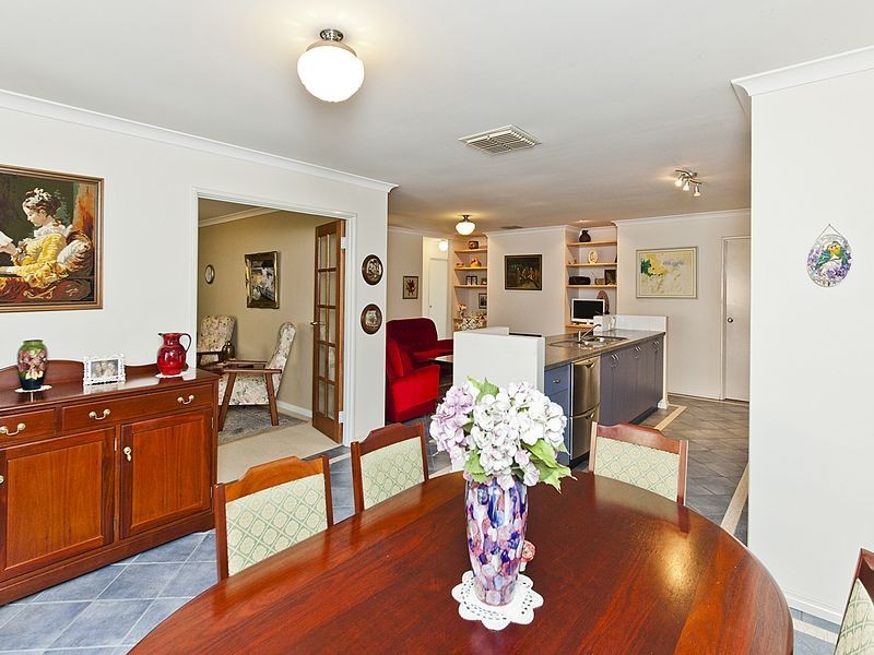 15 Jecks Street, Maida Vale WA 6057