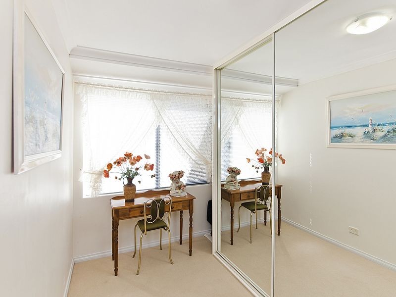15 Jecks Street, Maida Vale WA 6057