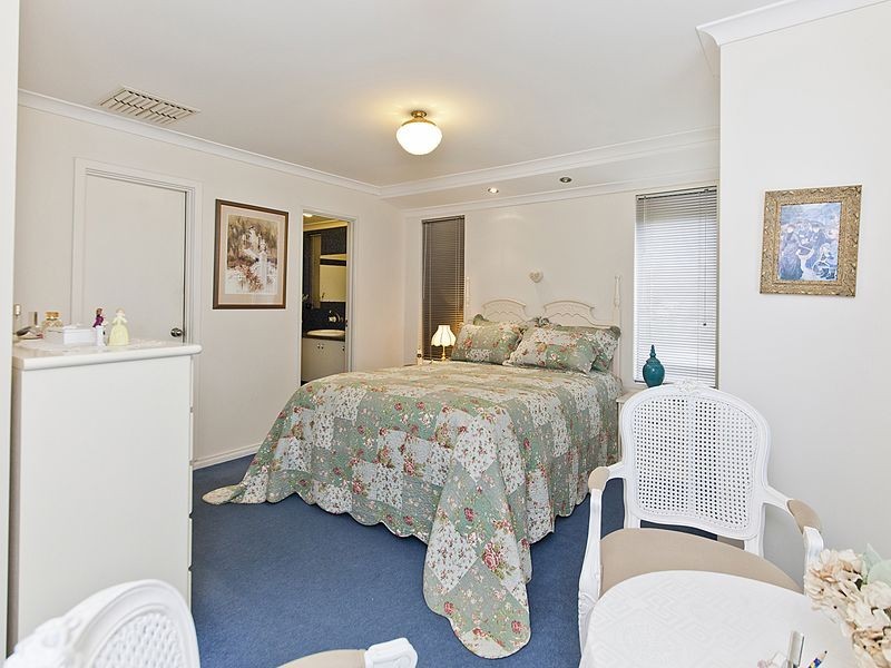15 Jecks Street, Maida Vale WA 6057