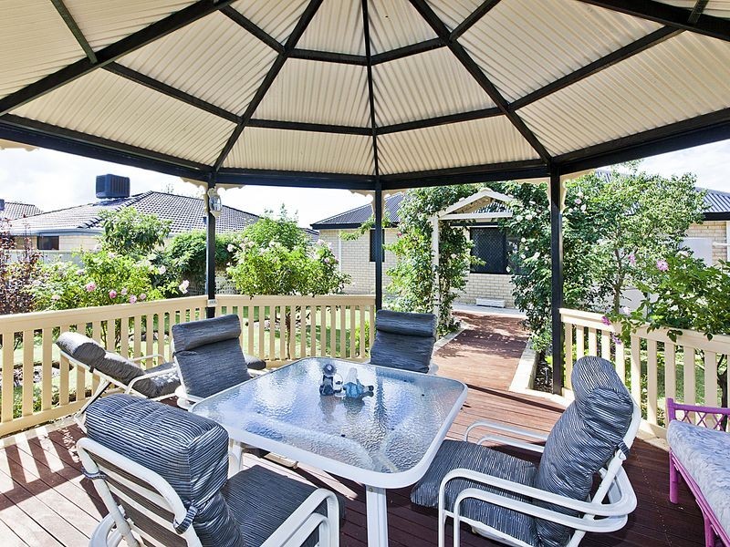15 Jecks Street, Maida Vale WA 6057