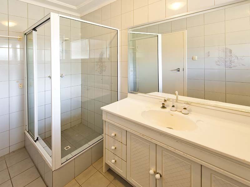 11 Moss Street, Huntingdale WA 6110