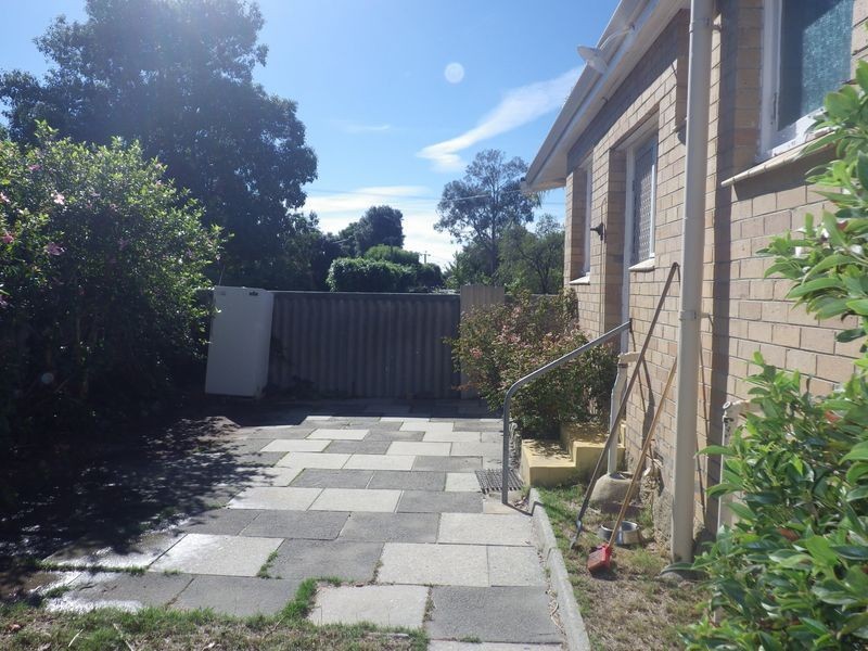 7 Hamilton Road, High Wycombe WA 6057