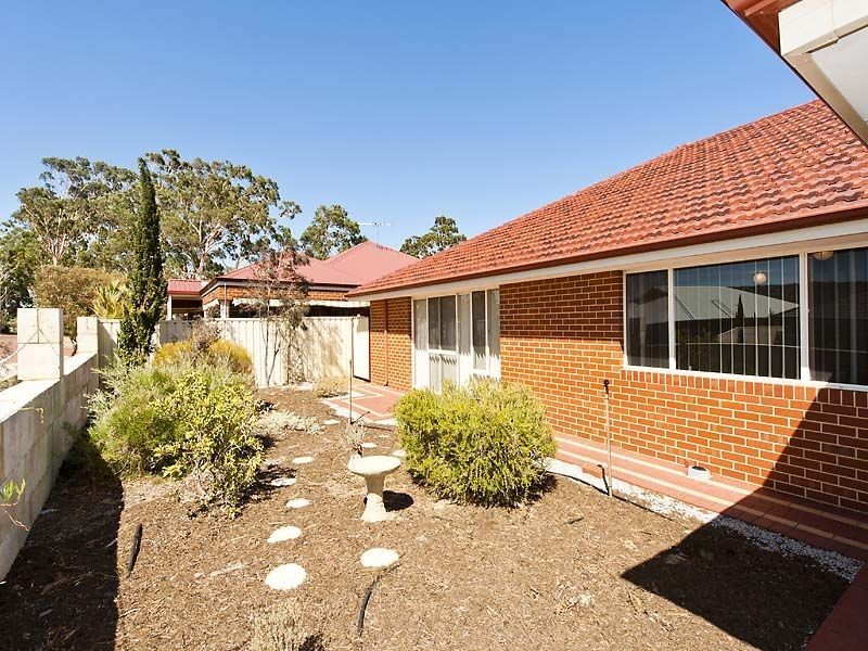 88 Lambertia Crescent, High Wycombe WA 6057