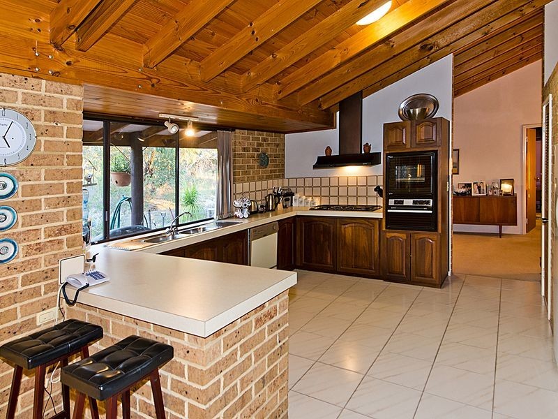 305 Holmes Road, Forrestfield WA 6058