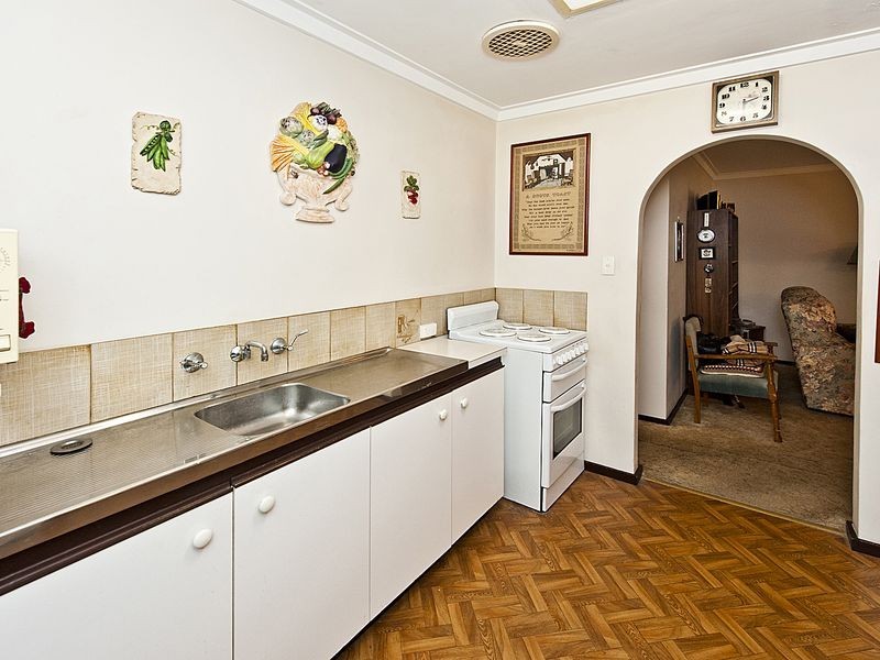 Unit 18/10 Williams Street, Gooseberry Hill WA 6076
