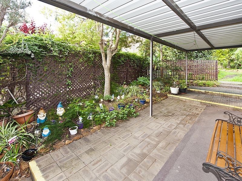 Unit 18/10 Williams Street, Gooseberry Hill WA 6076