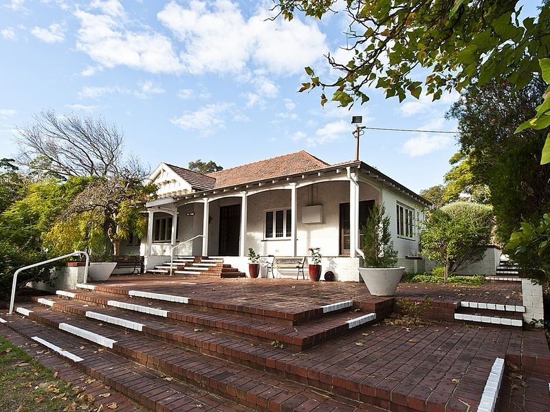 Unit 18/10 Williams Street, Gooseberry Hill WA 6076