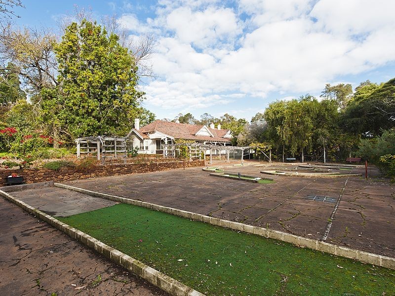 Unit 18/10 Williams Street, Gooseberry Hill WA 6076