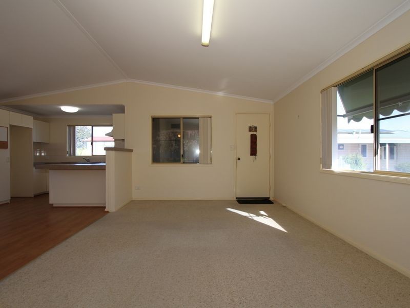 18/186 Hale Road, Forrestfield WA 6058