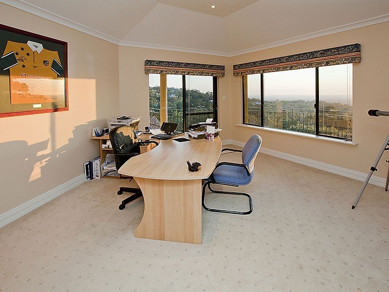 40 Gooseberry Hill Road, Gooseberry Hill WA 6076