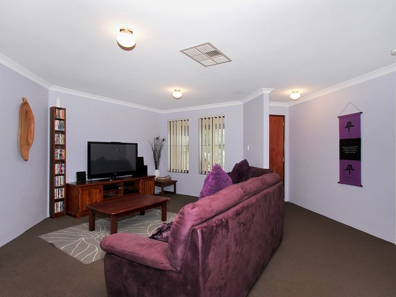 79 Fruit Tree Crescent, Forrestfield WA 6058