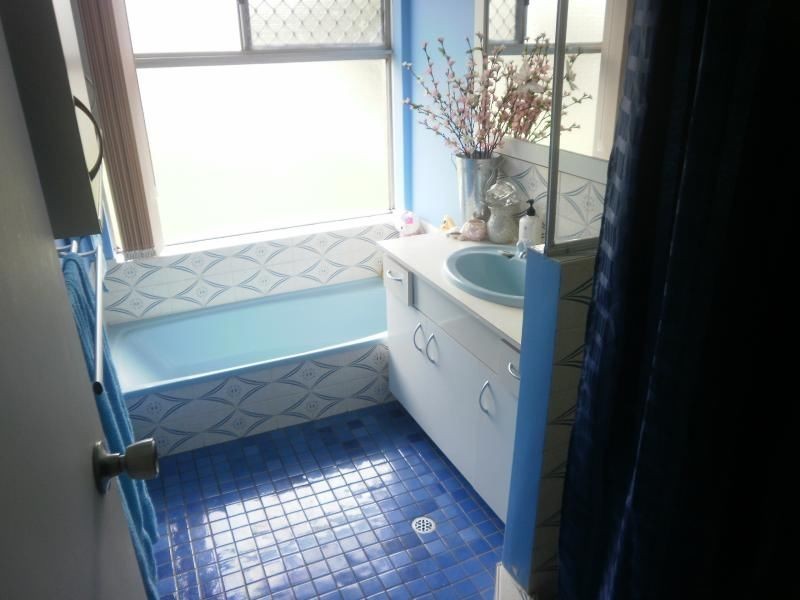 6 Lee Street, Forrestfield WA 6058