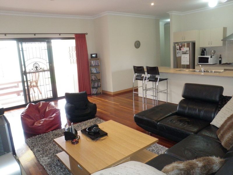 2 Bowden Drive, High Wycombe WA 6057