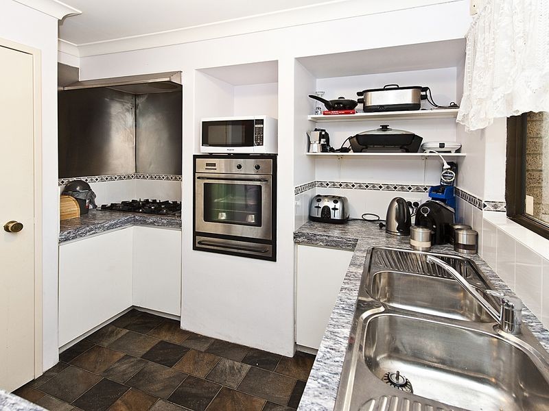 6 Heron Court, High Wycombe WA 6057