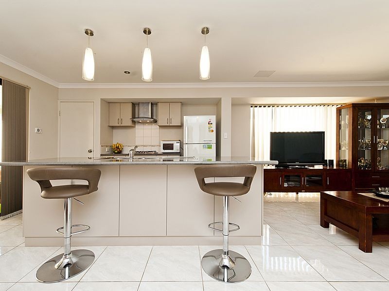 25 Lovett Drive, Forrestfield WA 6058