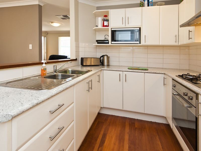 Unit 4/44 Chullwyne Mews, High Wycombe WA 6057