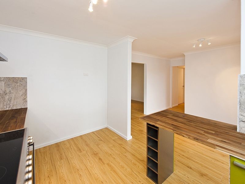 7 Moira Avenue, Forrestfield WA 6058