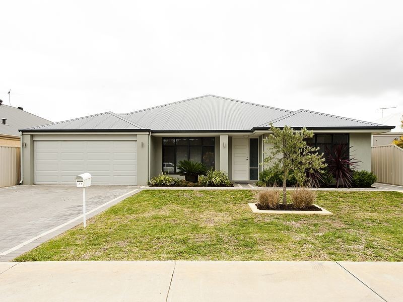 71 The Promenade, Wattle Grove WA 6107