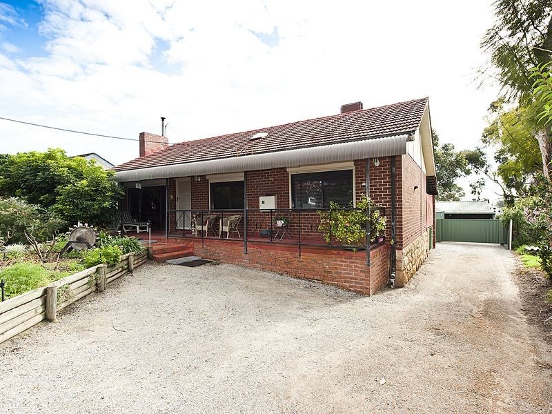 5 Richards Road, High Wycombe WA 6057