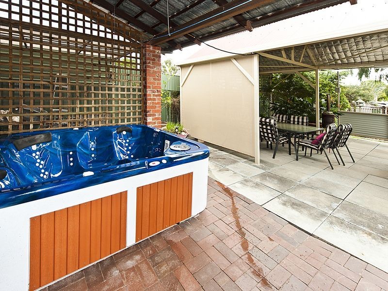 5 Richards Road, High Wycombe WA 6057