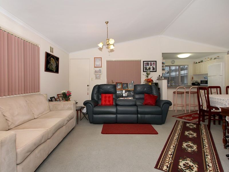 34//186 Hale Road, Forrestfield WA 6058