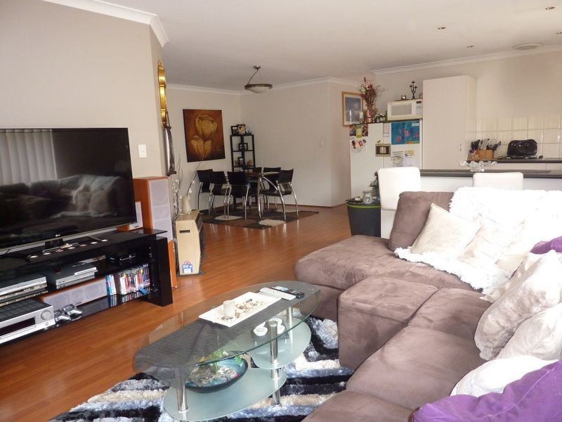 Unit 6/10 Peach Tree Way, Forrestfield WA 6058