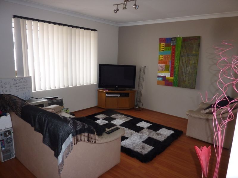 Unit 6/10 Peach Tree Way, Forrestfield WA 6058