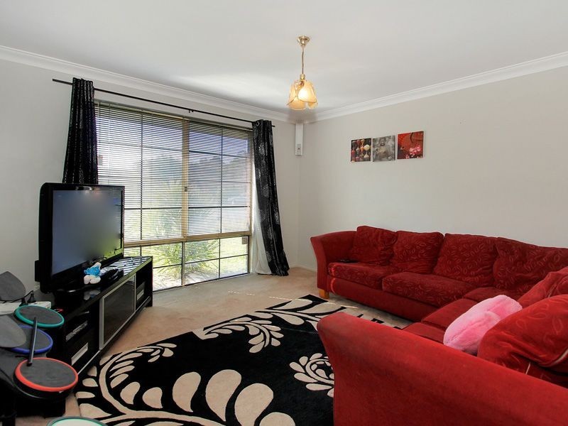 Unit 11/23 Magnolia Way, Forrestfield WA 6058