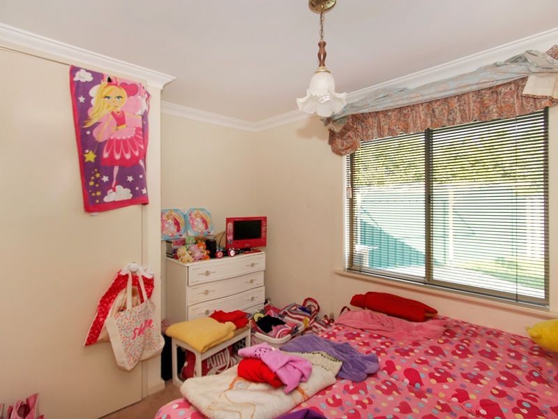 Unit 11/23 Magnolia Way, Forrestfield WA 6058