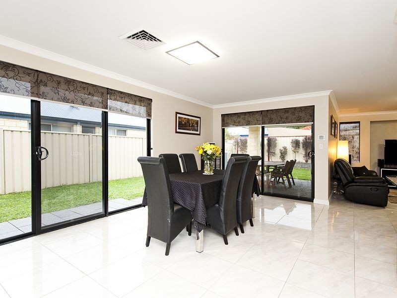 34 Norwich Way, High Wycombe WA 6057