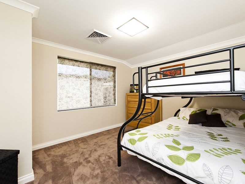 34 Norwich Way, High Wycombe WA 6057