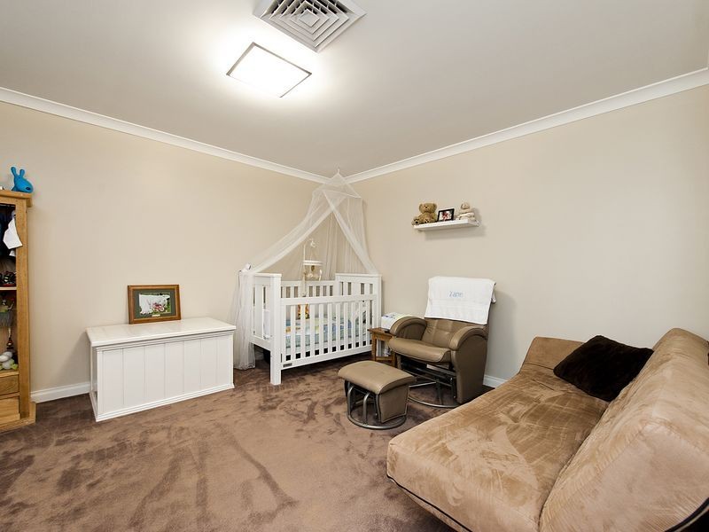 34 Norwich Way, High Wycombe WA 6057