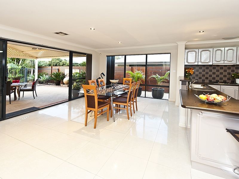 3 Foxton Boulevard, High Wycombe WA 6057