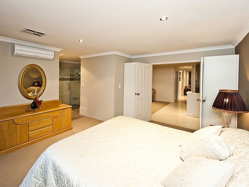 3 Foxton Boulevard, High Wycombe WA 6057