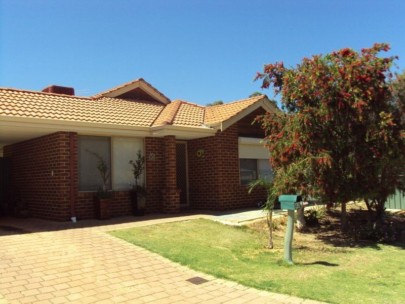 40 Feeney Gardens, High Wycombe WA 6057