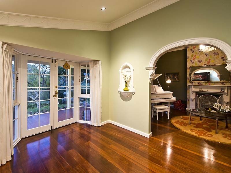 74 Davies Crescent, Gooseberry Hill WA 6076