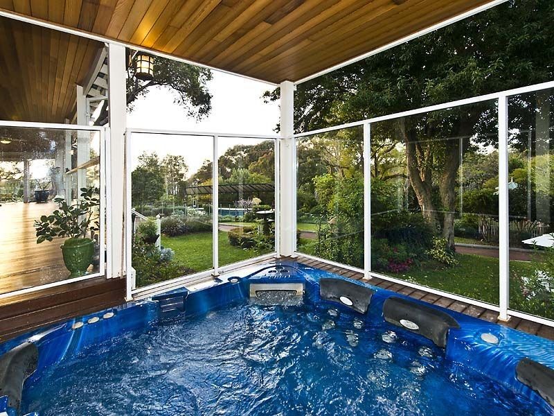 74 Davies Crescent, Gooseberry Hill WA 6076