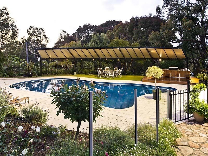 74 Davies Crescent, Gooseberry Hill WA 6076