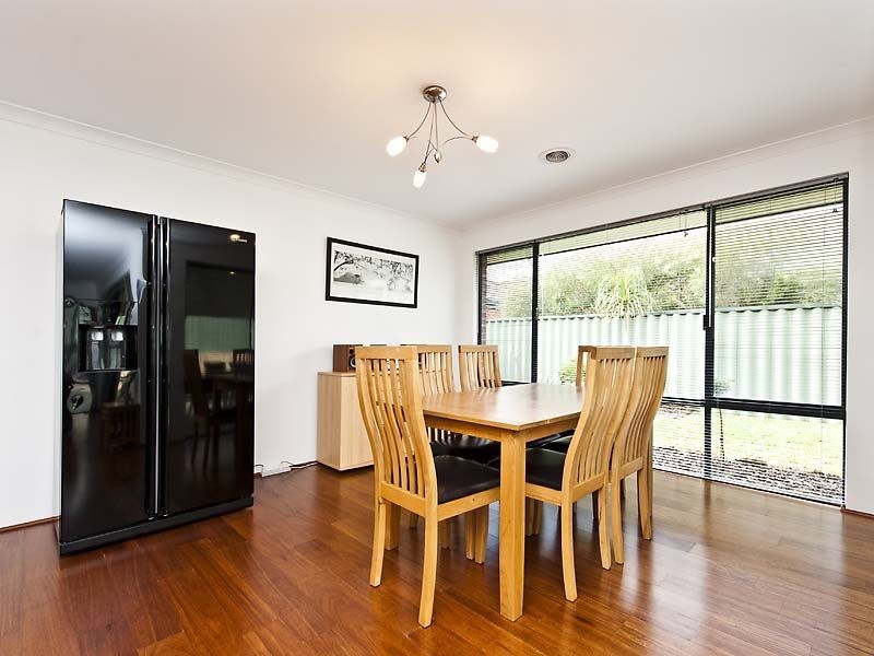 29 Fleet Circle, High Wycombe WA 6057