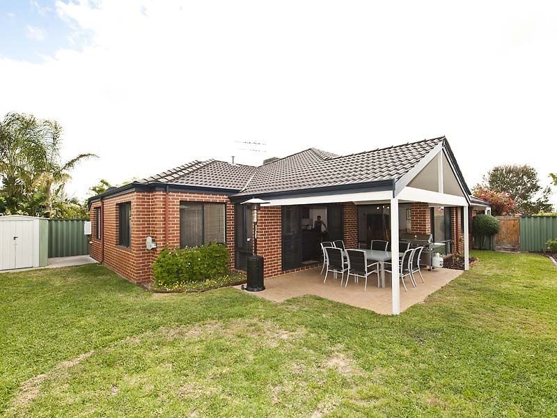 29 Fleet Circle, High Wycombe WA 6057