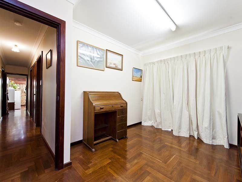 112 Scott Street, Boya WA 6056