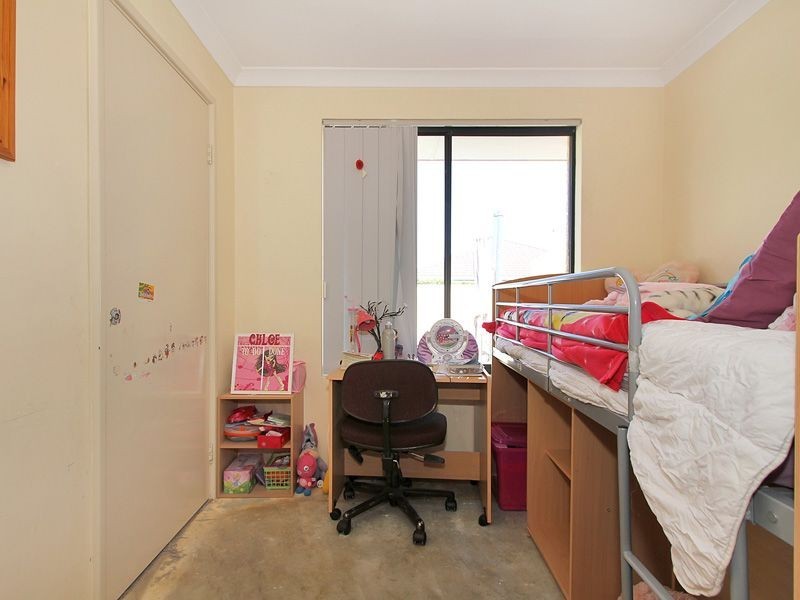 2 Mica Mews, Wattle Grove WA 6107