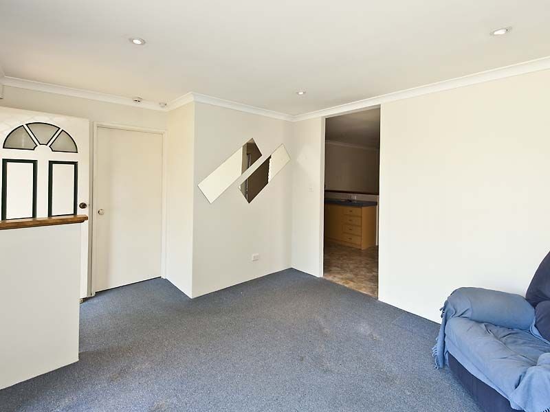 8 Littlefield Road, High Wycombe WA 6057