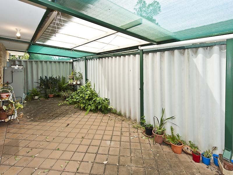 8 Littlefield Road, High Wycombe WA 6057