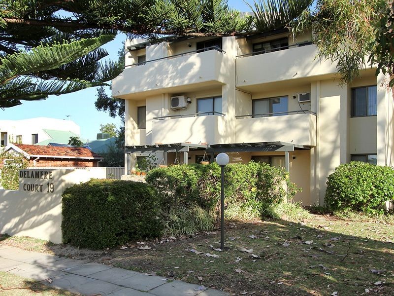 22/19 Delamere Avenue, South Perth WA 6151