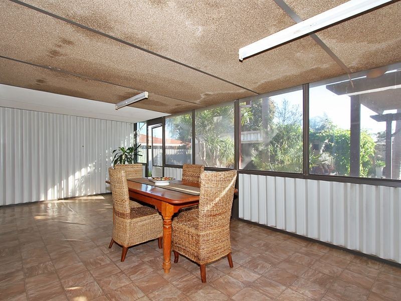 164 Berkshire Road, Forrestfield WA 6058