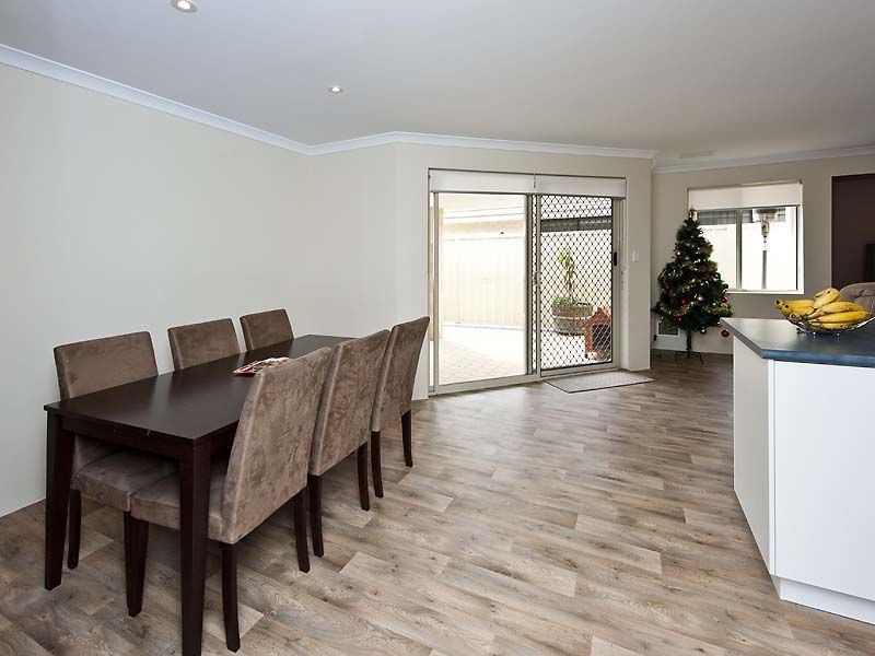 6 Kalil Fawy, Forrestfield WA 6058